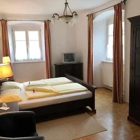 Zum Goldenen Loewen Affittacamere Ehrenhausen