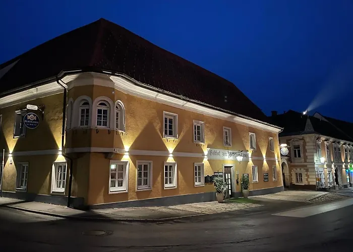 Zum Goldenen Loewen إيهرينهاوزين