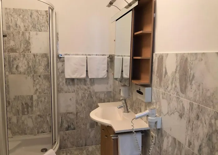 Zum Goldenen Loewen 招待所 埃伦豪森